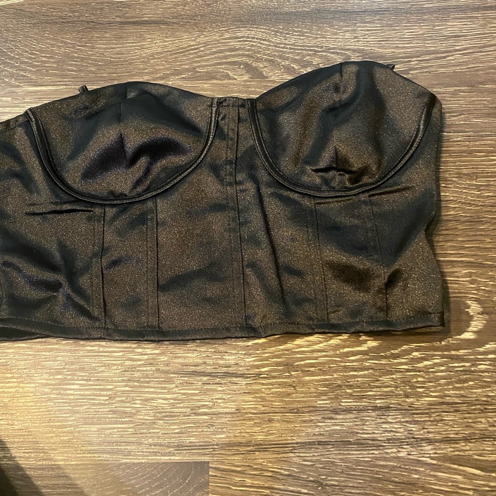 Black crop top